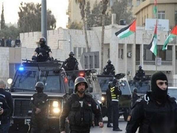 عمان تعلن انتهاء العملية الأمنية  بعد سقوط 11 قتلى…… يد الارهاب الغادر تضرب قلعة الكرك الأردنية
