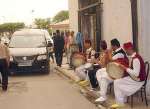 تكاليف كثيرة تفرغ جيوب المتزوجين…الأعراس الجزائرية.. بريستيج وشكليات بأموال باهظة…عادات دخيلة فرضت نفسها على الأفراح