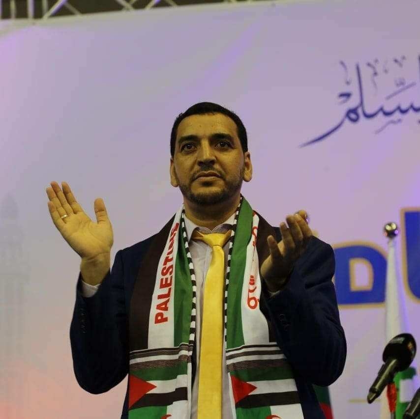 منشد وعضو فرقة “الأقصى” فاروق تايري لـ “الموعد اليومي”: بفننا ننشر الوعي  ونظهر حقائق المغتصب الصهيوني – الموعد