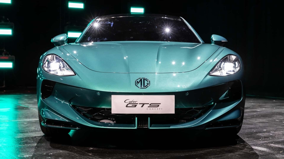 إم جي Cyber GTS كوبيه الكهربائية