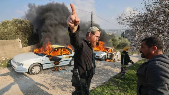 المجلس الوطني الفلسطيني :عدوان المستوطنين بالضفة يهدف لاقتلاع الوجود الفلسطيني