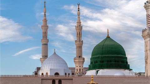 معاملة النبي صلى الله عليه وسلم للمرأة