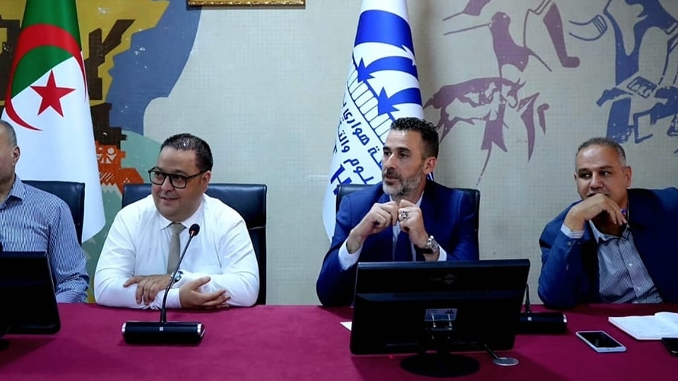 المجلس الولائي للعاصمة يقود جهود تعزيز الشراكة بين الجامعة و عالم الشغل