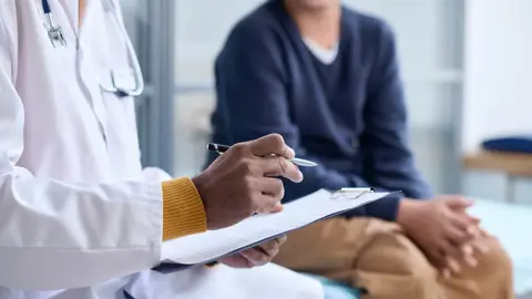 أعراض شائعة للسرطان يجهلها الشباب