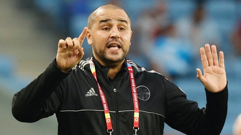 المنتخب الوطني للاعبين المحليين.. الأندية الأوروبية والعربية هاجس مجيد بوقرة