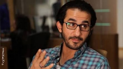 الإعلامي إبراهيم عيسى: أحمد حلمي في هبوط مُنذ فترة طويلة