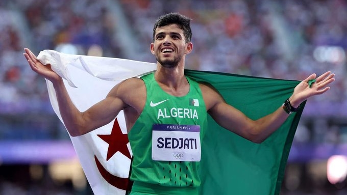 تحطيم الرقم العالمي لـ 800 متر رهان جمال سجاتي