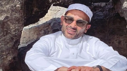 بعد إزالته الوشم.. علياء بسيوني تكشف حقيقة اعتزال أحمد سعد الفن