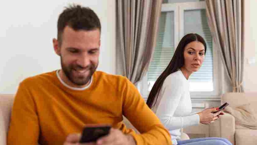 الخيانة.. أصعب ما قد يزعزع العلاقة بين الزوجين