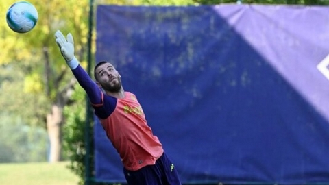 دي خيا: أريد إنهاء مسيرتي في فيورنتينا