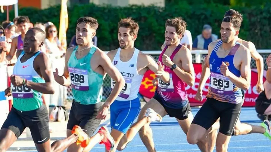 الجزائريون يواصلون التألق في المنافسات الدولية