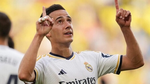 لوكاس فاسكيز يتلقى أول عرض