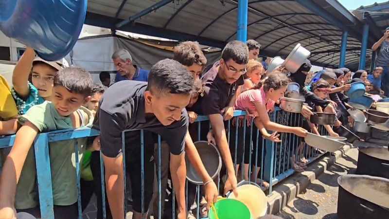 حماس تدعو إلى ممارسة أقصى درجات الضغط على الاحتلال لفتح المعابر ووقف جريمة الإبادة والتجويع