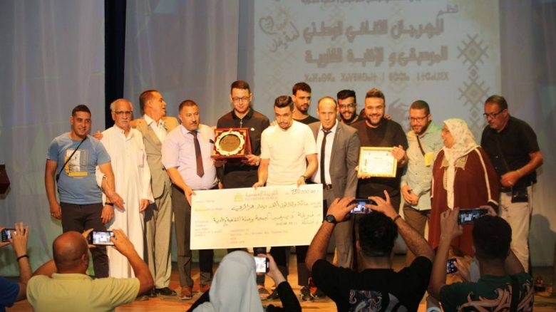 فرقة “ديهيا” تتوج بالجائزة الأولى