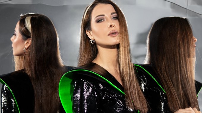 نانسي عجرم تفكر في بيع أزيائها