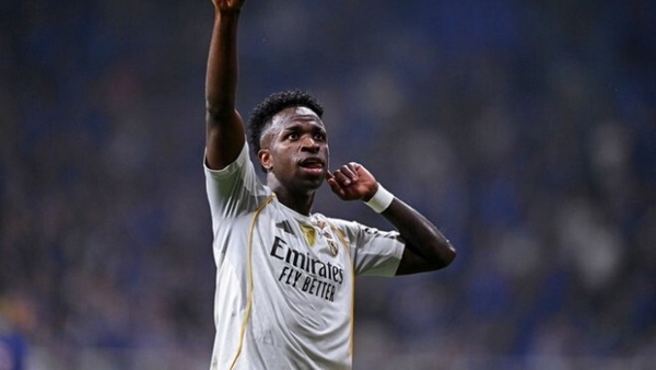 فينيسيوس يقترب من مغادرة ريال مدريد