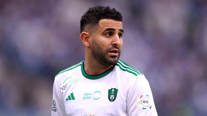 محرز يضيف رقما أسطوريا لمشواره مع الأهلي السعودي