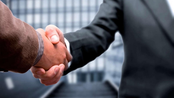 كف الأذى عن الناس صدقة